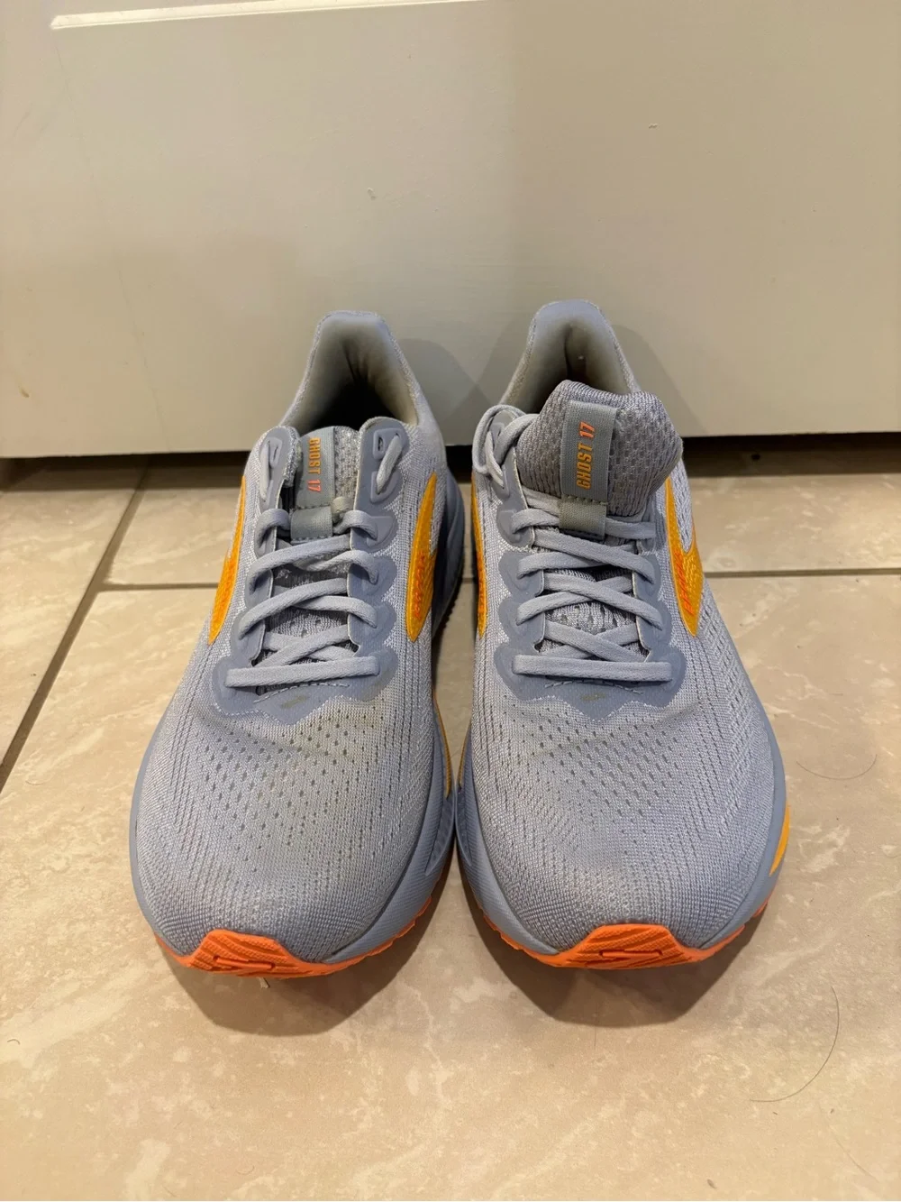 Nike Light Gray and Orange Men's Running Sneakers